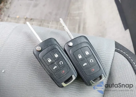 2010 Chevrolet Camaro 1Ls z USA, uszkodzony, nr VIN 2G1FA1EV1A9116874